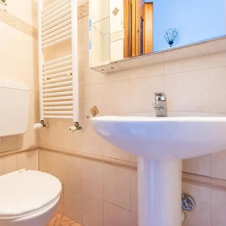 Modern And Serviced * Turin