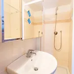 Modern And Serviced Apartment *