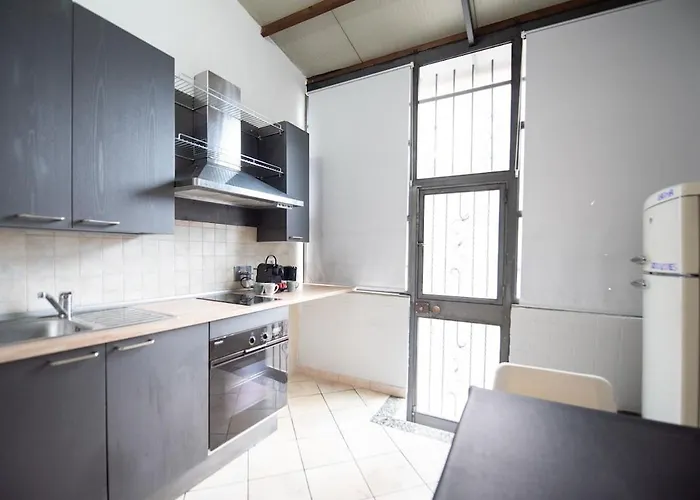 Modern And Serviced Daire